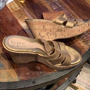 B.O.C. Gold cork wedges